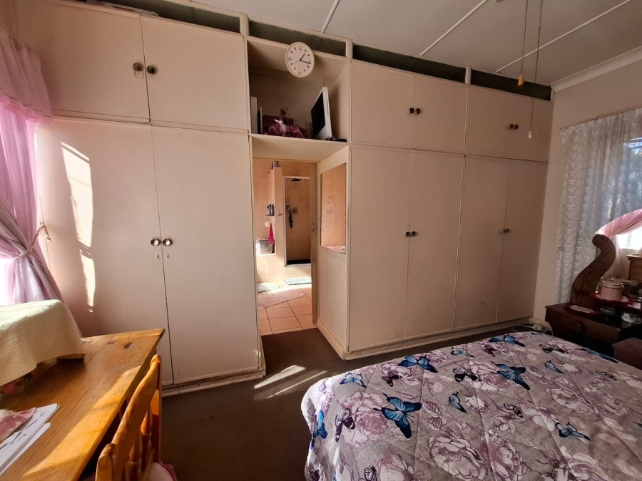 4 Bedroom Property for Sale in Hospitaalpark Free State